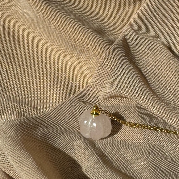 Pumpkin Crystal Gemstone Gold Necklaces - Picture 4 of 13